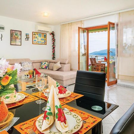 2 Bedroom Gorgeous Apartment In غاباس المظهر الخارجي الصورة