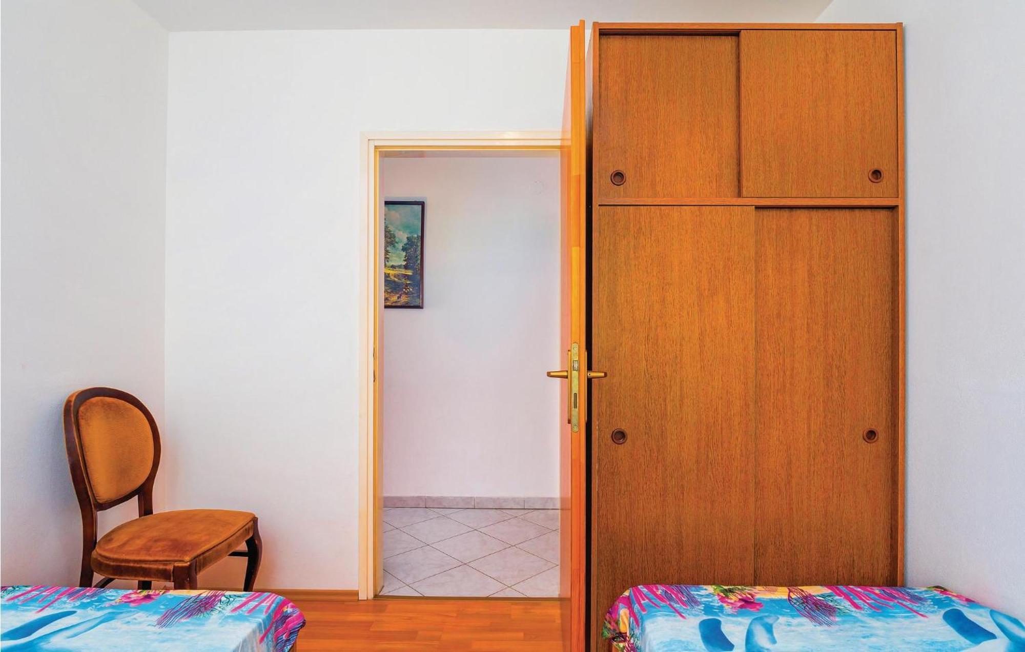 2 Bedroom Gorgeous Apartment In غاباس المظهر الخارجي الصورة