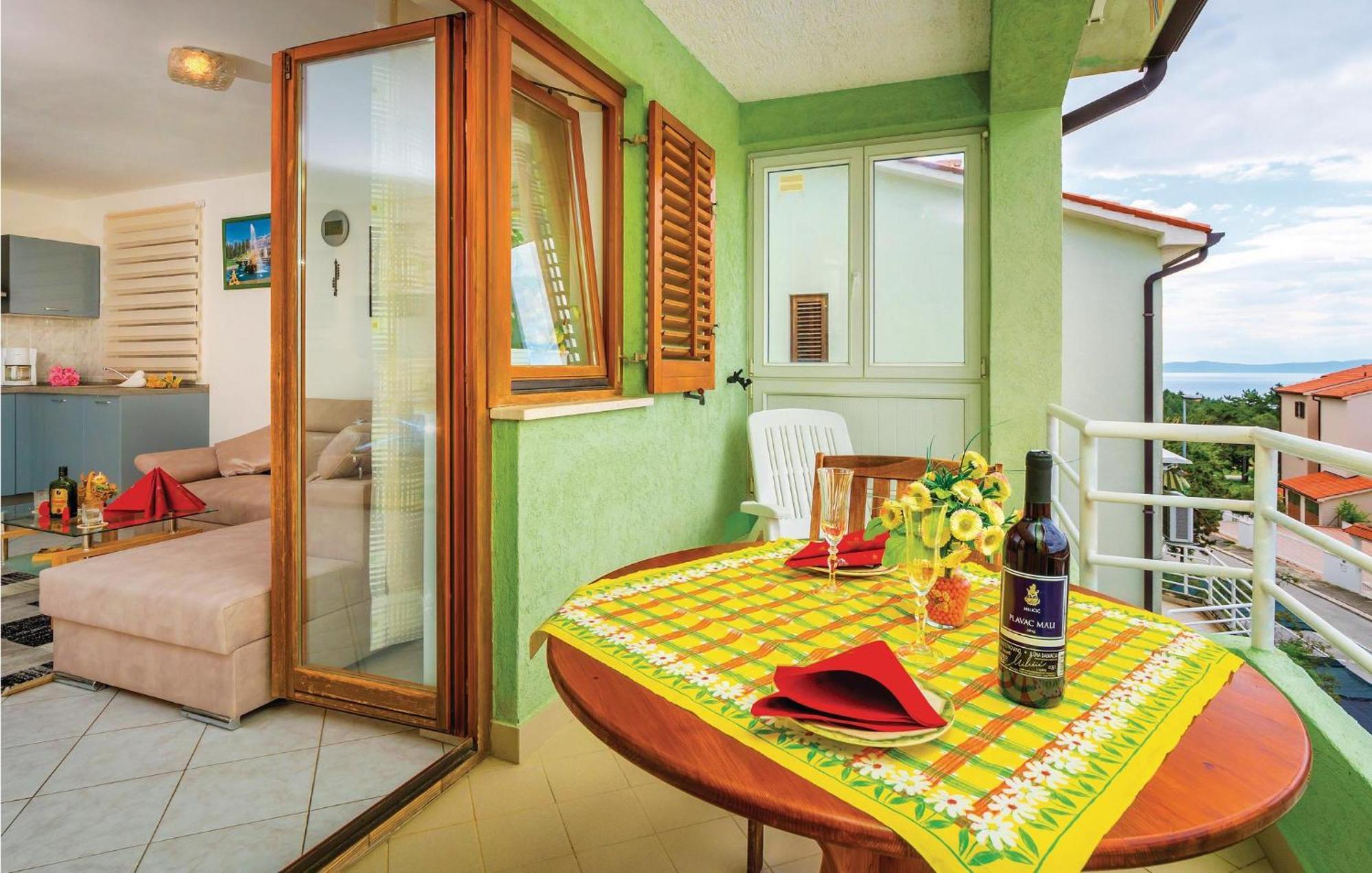 2 Bedroom Gorgeous Apartment In غاباس المظهر الخارجي الصورة